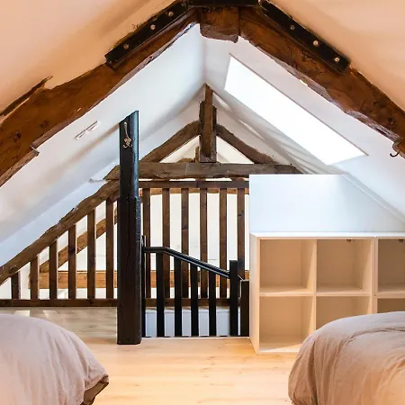 Cheval Doré Dans La Ferme Hébergement de vacances *