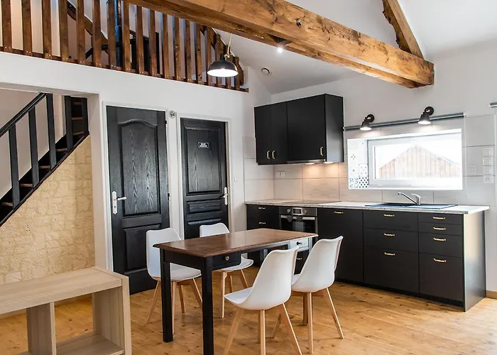 Tatil Evi Cheval Dore Dans La Ferme *